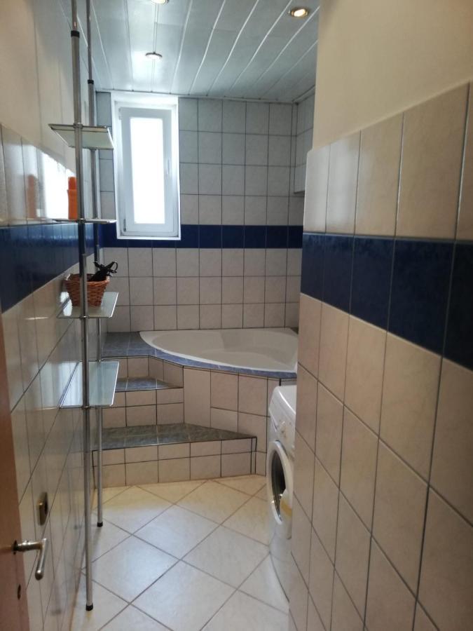 Beautiful, Spacious And Cheap Leilighet Wien Eksteriør bilde